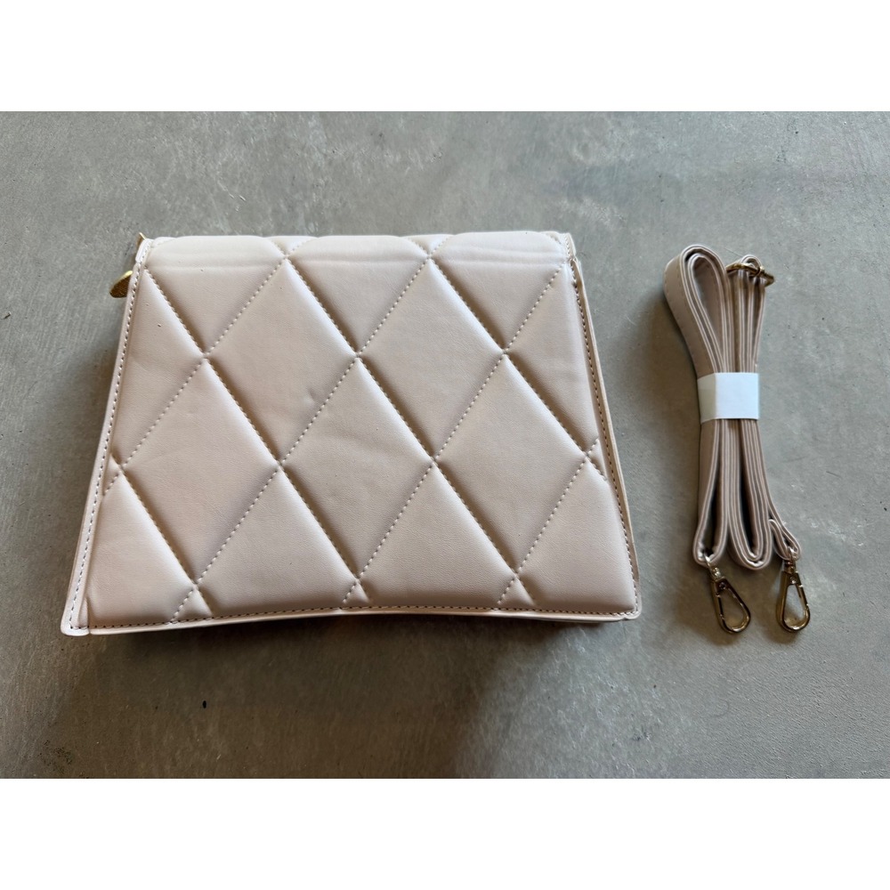 Quilted Beige Crossbody Bag Tortoiseshell Turn Lock Gold Hardware Vegan Leather - Picture 3 of 3